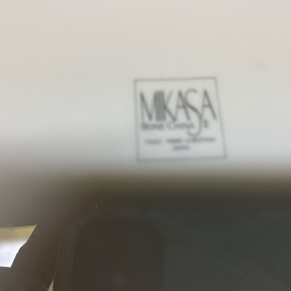 Mikasa bone China Merry Christmas rectangle plate with scalloped gold edges. - Picture 3 of 3